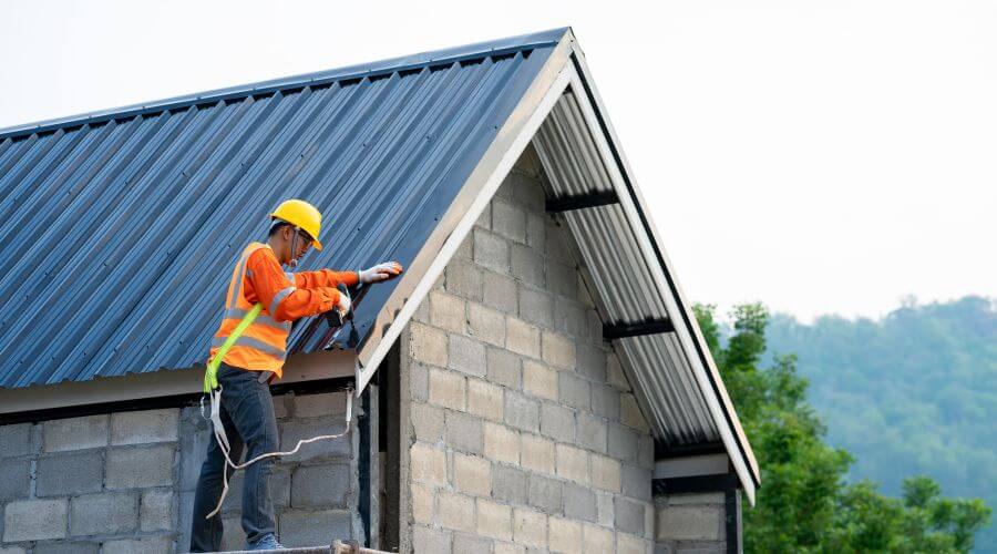 Expert Emergency Roof Repairs services in Texico, IL